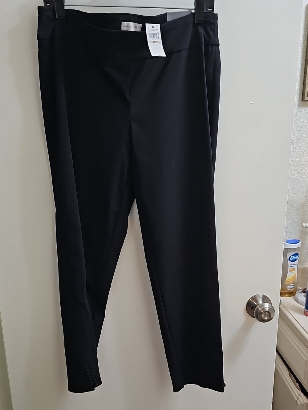 Van Heusen Black Ankle-Length Women's Dress Pants